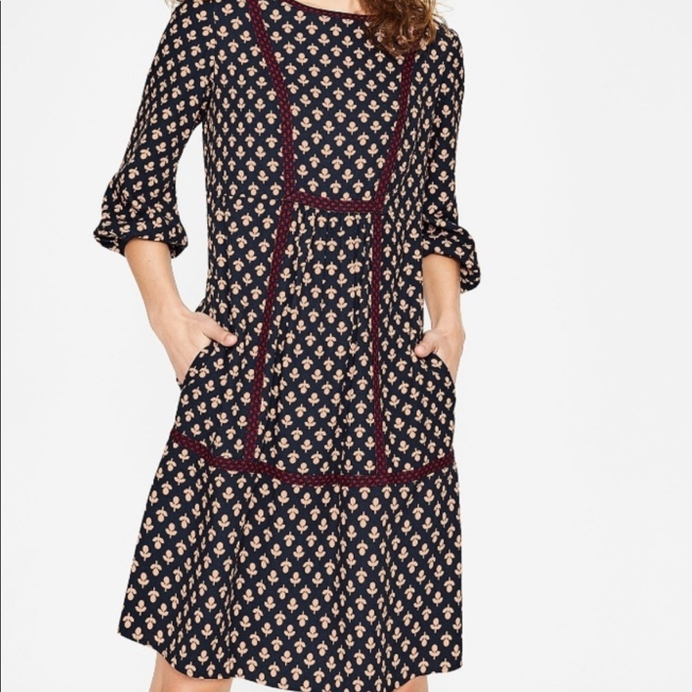 Boden Luna dress navy bud print